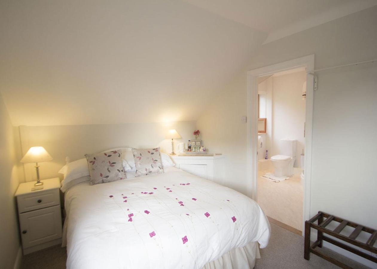 Fern Lodge Guesthouse 하이드 외부 사진