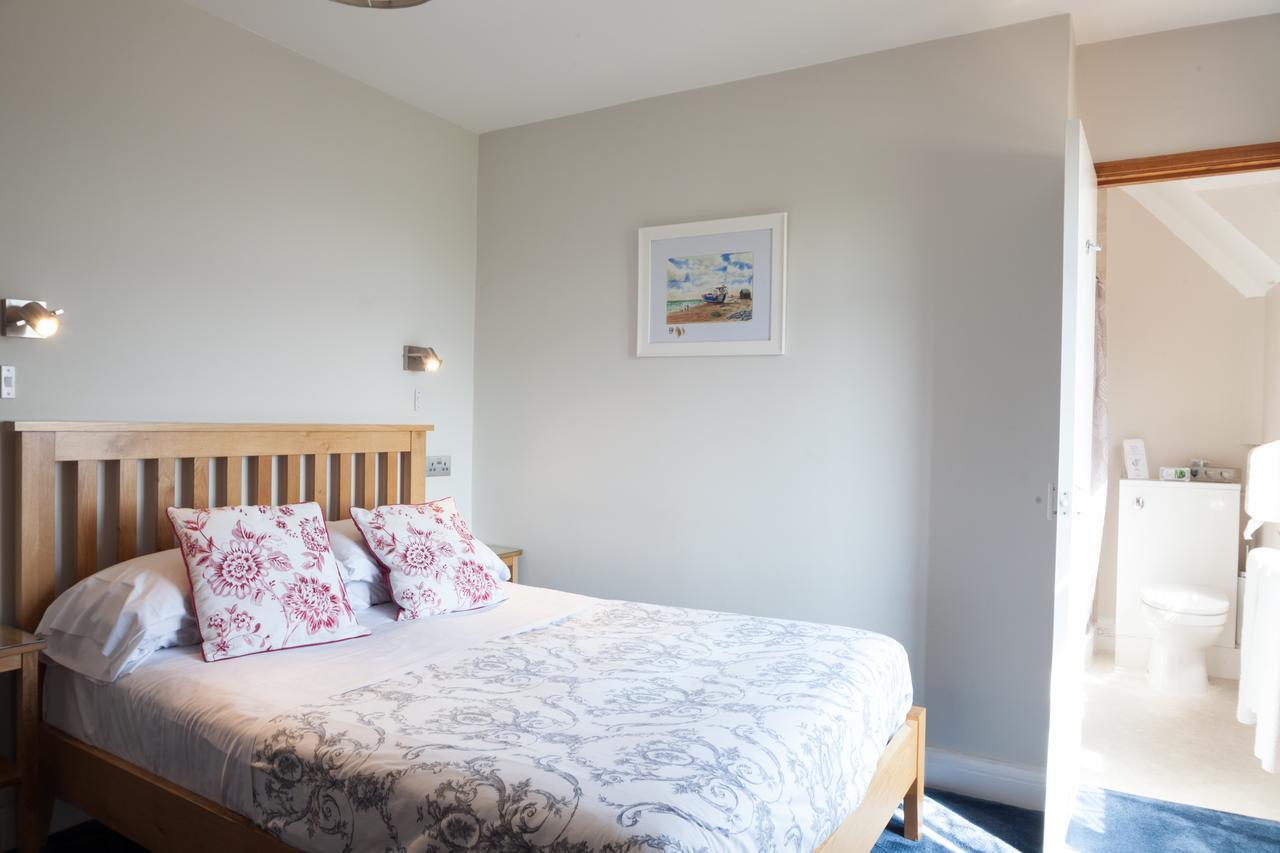 Fern Lodge Guesthouse 하이드 외부 사진