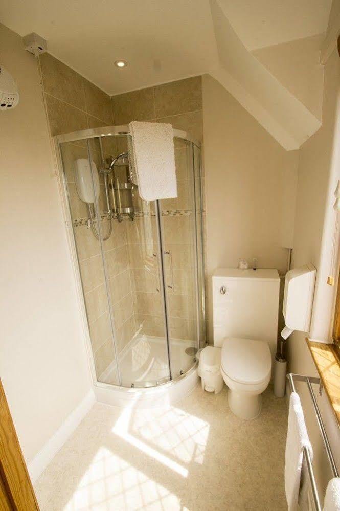 Fern Lodge Guesthouse 하이드 외부 사진