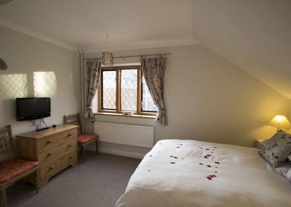 Fern Lodge Guesthouse 하이드 외부 사진