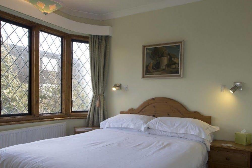 Fern Lodge Guesthouse 하이드 외부 사진