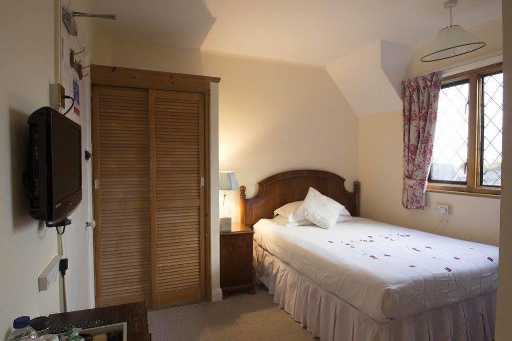 Fern Lodge Guesthouse 하이드 외부 사진
