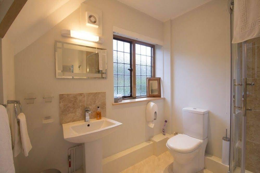 Fern Lodge Guesthouse 하이드 외부 사진